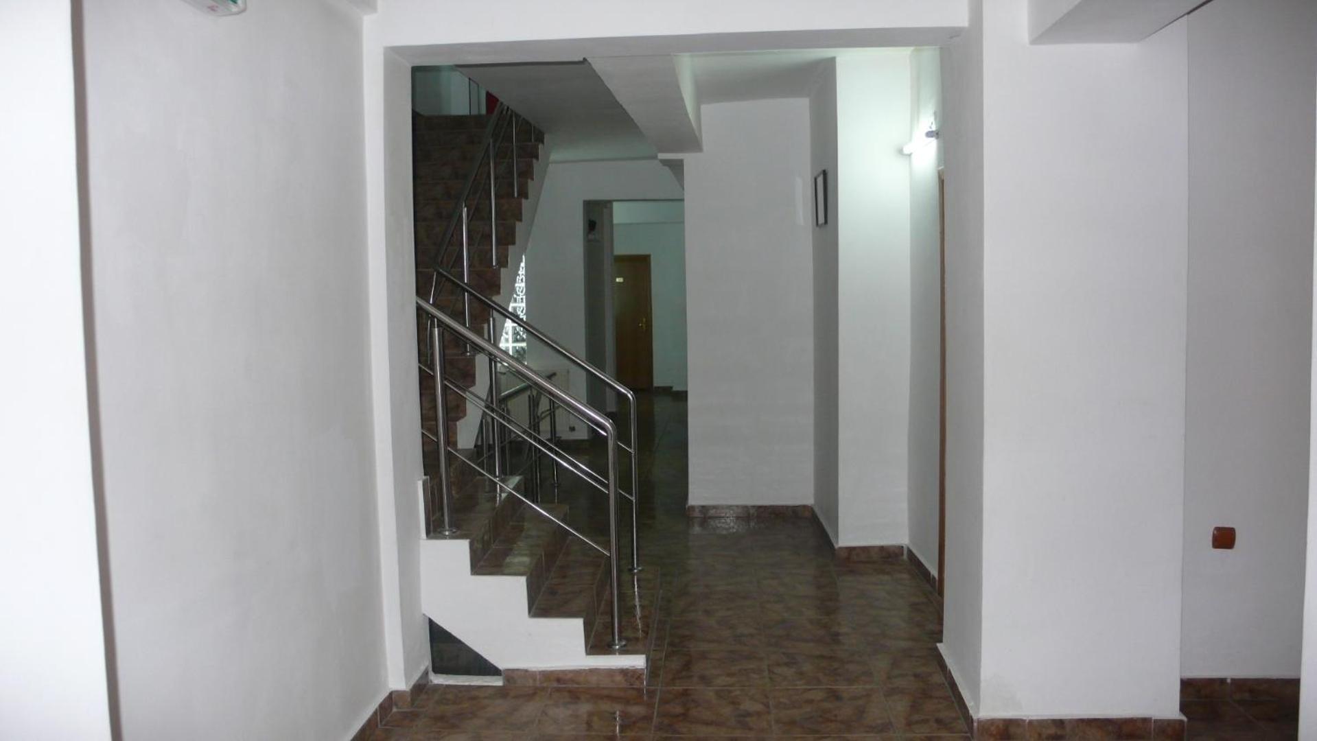 Hotel Uranus Bukarest Kültér fotó
